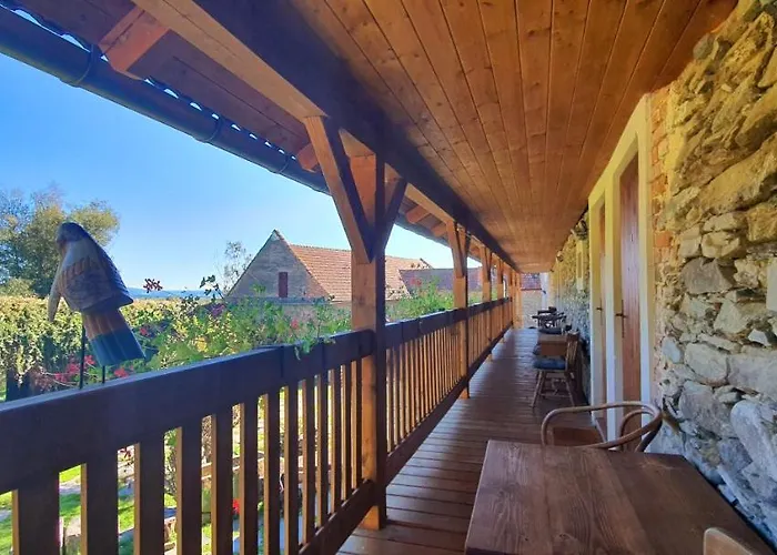 Krakovice 3* كابليتسي