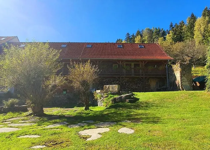بيت ضيافة Krakovice كابليتسي