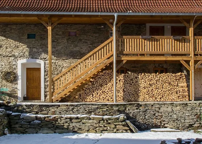 Krakovice 3* كابليتسي